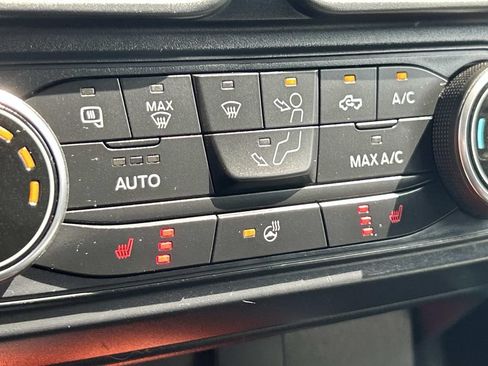 Used 2022 Ford Maverick XLT w/ XLT Luxury Package FWD image 33