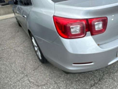 Used 2013 Chevrolet Malibu LTZ FWD image 4