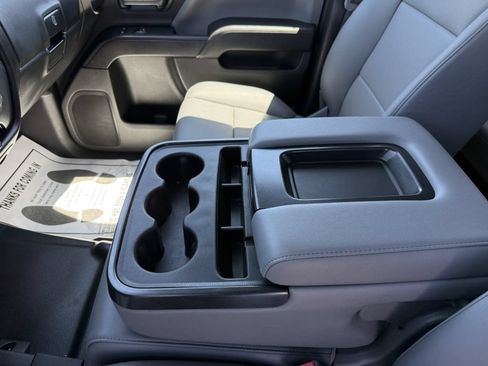 Used 2017 Chevrolet Silverado 1500 W/T AWD/4WD image 19