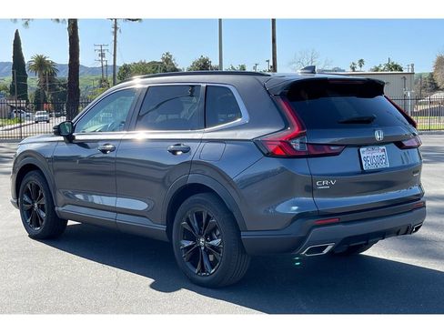 Certified 2023 Honda CR-V Sport Touring image 3