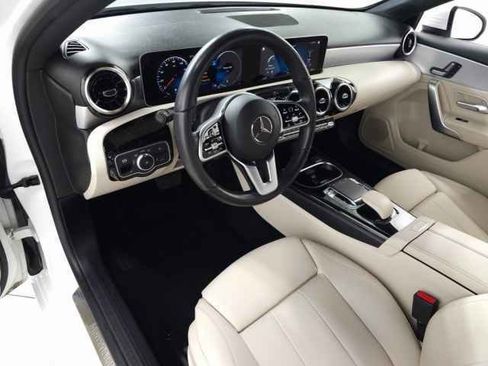 Used 2019 Mercedes-Benz A 220 image 16