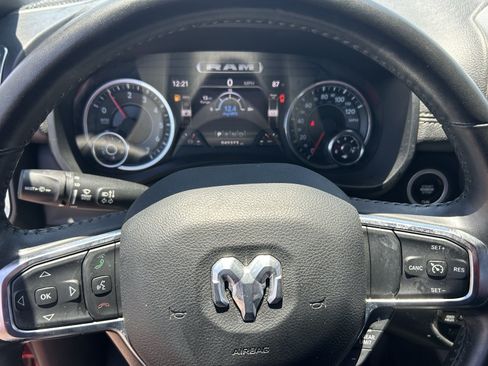 Used 2024 RAM 1500 Laramie AWD/4WD image 13