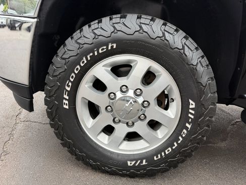 Used 2013 Chevrolet Silverado 2500 LTZ w/ LTZ Plus Package AWD/4WD image 20