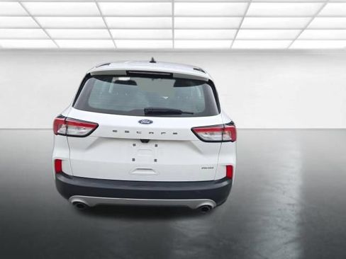 Used 2022 Ford Escape S AWD/4WD image 5