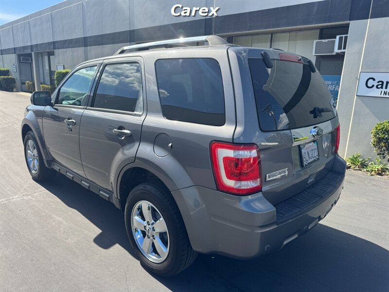Used 2011 Ford Escape Limited w/ 302A Rapid Spec Order Code FWD image 9