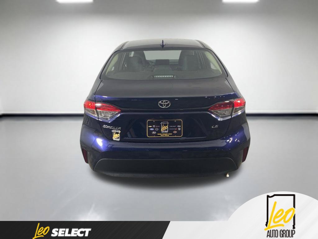 Used 2025 Toyota Corolla LE FWD image 5