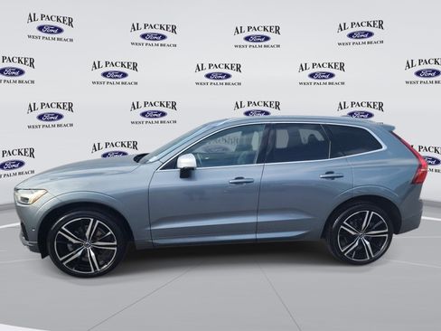Used 2018 Volvo XC60 T5 R-Design w/ Convenience Package AWD/4WD image 2