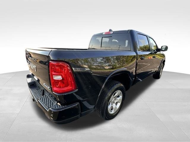 Used 2025 RAM 1500 Big Horn AWD/4WD image 7