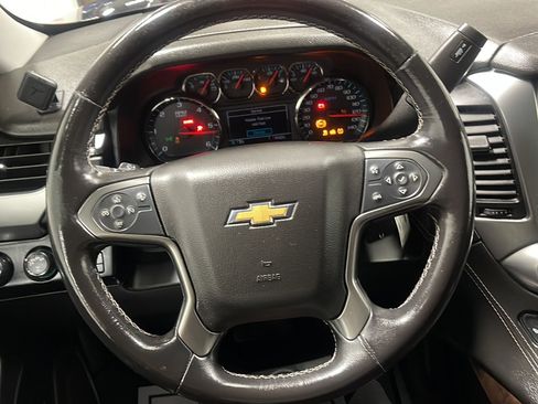 Used 2020 Chevrolet Tahoe LT w/ Max Trailering Package AWD/4WD image 4