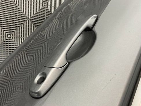 Used 2012 Ford Fusion SE image 10