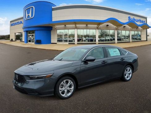 New 2025 Honda Accord LX image 4