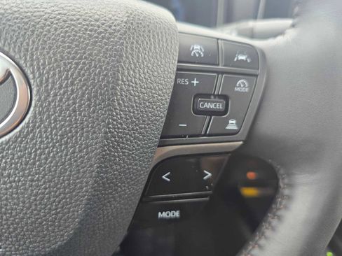 Used 2026 Toyota Camry XLE image 33