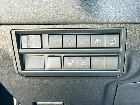 New 2026 Toyota Tundra Limited AWD/4WD image 14