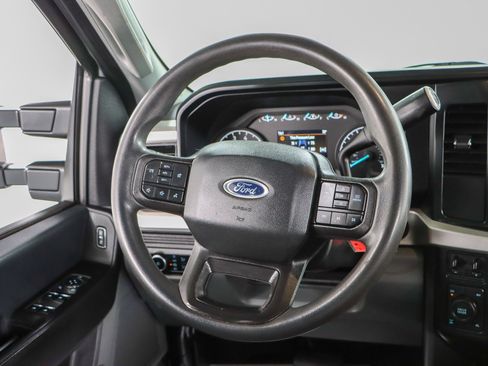 Used 2023 Ford F250 XL w/ XL Driver Assist Package AWD/4WD image 14