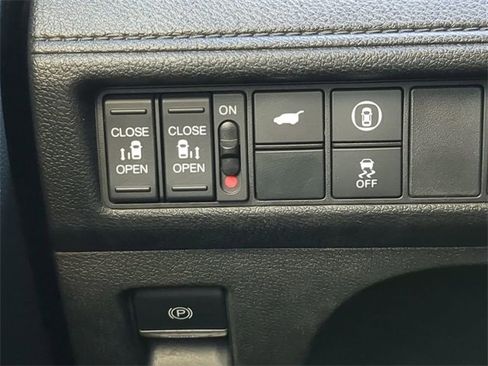 Used 2023 Honda Odyssey Sport image 30