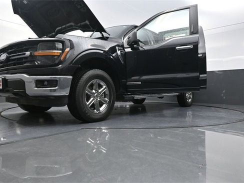 Used 2024 Ford F150 XLT w/ Mobile Office Package image 37