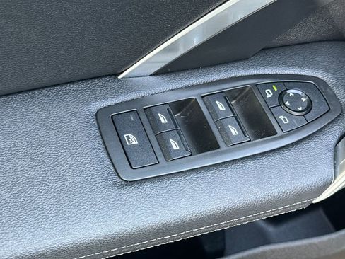 Used 2023 BMW X1 xDrive28i image 11