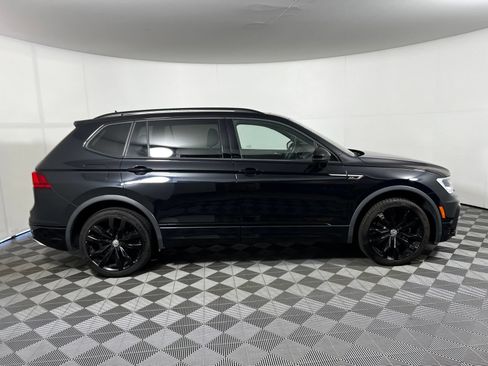 Used 2021 Volkswagen Tiguan SE R-Line FWD image 4