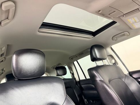 Used 2023 INFINITI QX80 Luxe w/ Cargo Package image 39