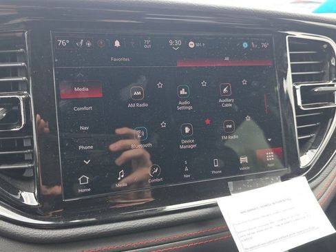 Used 2025 Dodge Durango GT image 18