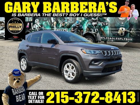 Used 2024 Jeep Compass Latitude AWD/4WD image 1