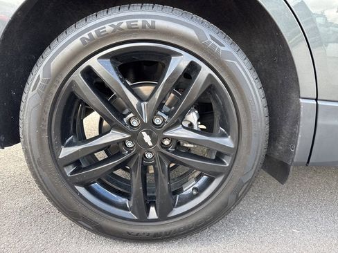 Used 2021 Chevrolet Equinox LT image 13