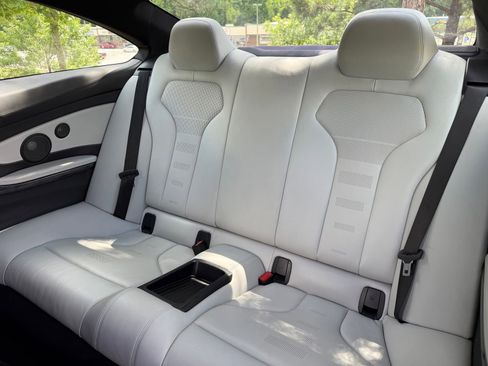 Used 2018 BMW M4 Coupe RWD image 38