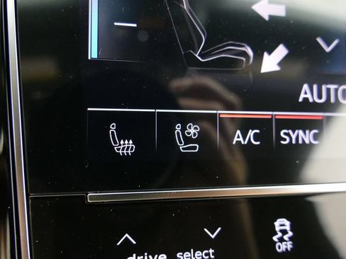 New 2026 Audi Q8 Prestige AWD/4WD image 17