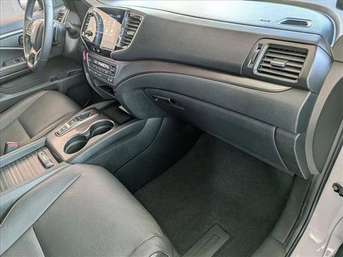 Certified 2023 Honda Passport EX-L image 20