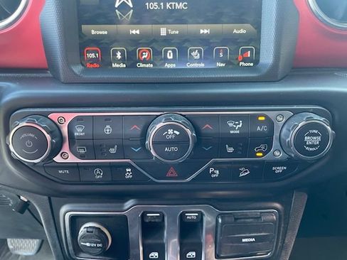 Used 2019 Jeep Wrangler Rubicon AWD/4WD image 23