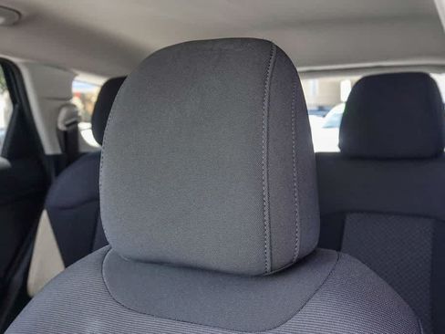 Used 2025 Kia Sportage LX FWD image 24