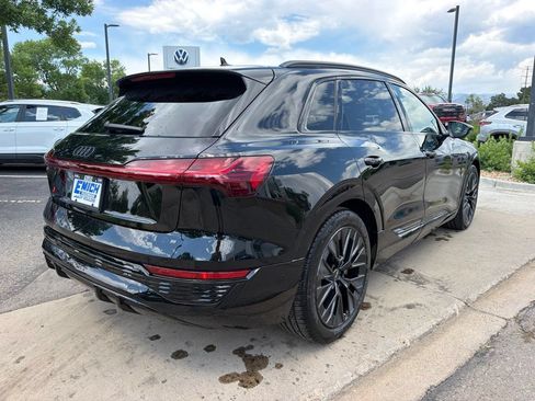 Used 2024 Audi Q8 e-tron Prestige w/ Prestige Package AWD/4WD image 27