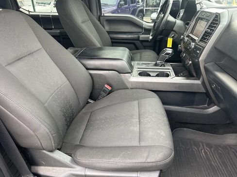 Used 2018 Ford F150 XLT w/ Equipment Group 302A Luxury AWD/4WD image 13