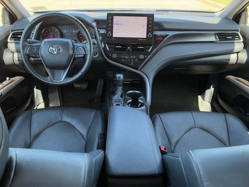 Used 2024 Toyota Camry XSE image 8