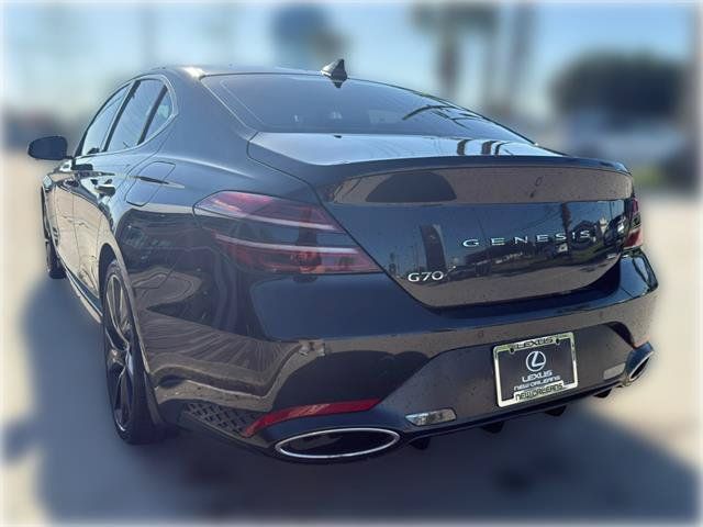 Used 2023 Genesis G70 3.3T w/ Sport Prestige Package RWD image 5