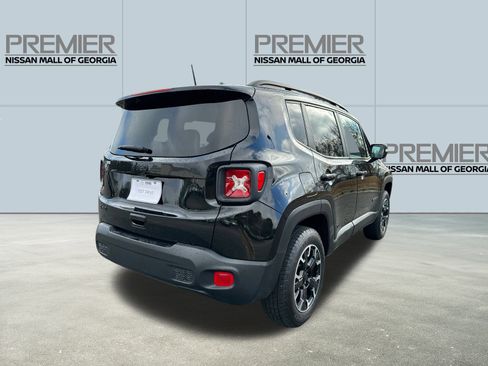 Used 2023 Jeep Renegade Latitude image 5