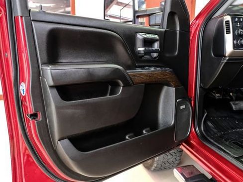 Used 2019 GMC Sierra 2500 Denali w/ Duramax Plus Package image 38