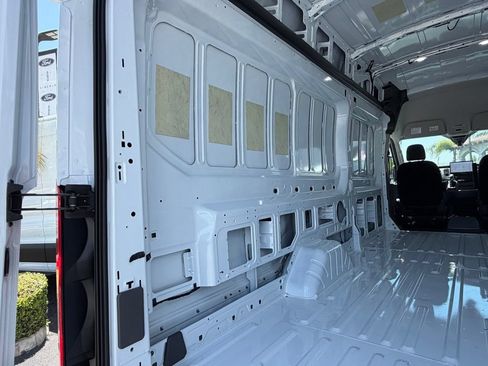 New 2026 Ford Transit 350 148 High Roof Extended RWD image 16
