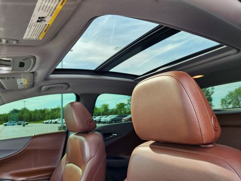 Used 2016 Chevrolet Malibu LT w/ Leather Package FWD image 23