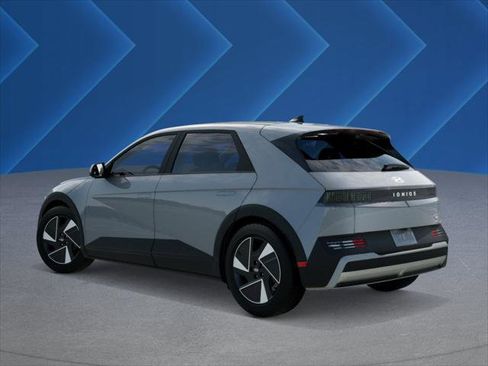 New 2026 Hyundai Ioniq 5 SE AWD/4WD image 5