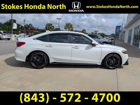 Certified 2024 Honda Civic Touring image 8