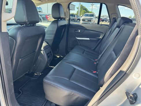 Used 2014 Ford Edge SEL w/ Equipment Group 205A image 9