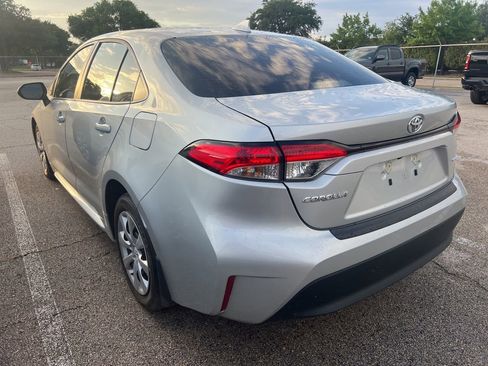 Used 2024 Toyota Corolla LE FWD image 6