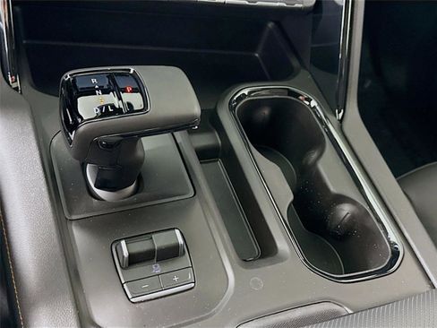 New 2026 GMC Sierra 1500 AT4 w/ AT4 Premium Package image 12