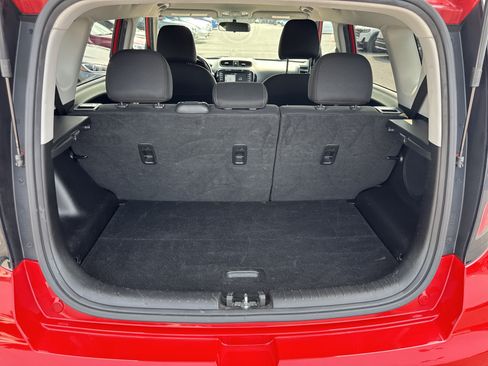 Used 2017 Kia Soul + w/ Audio Package FWD image 31
