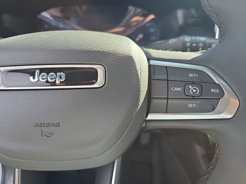 New 2026 Jeep Compass Latitude AWD/4WD image 14