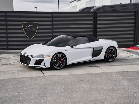Used 2021 Audi R8 V10 performance image 5