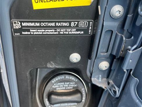 Used 2021 Mercedes-Benz Sprinter 2500 image 9