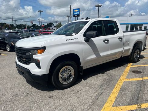 Used 2024 Chevrolet Silverado 1500 W/T RWD image 1