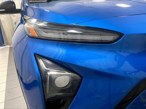 Used 2022 Chevrolet Bolt EUV Premier w/ Sun & Sound Package image 34